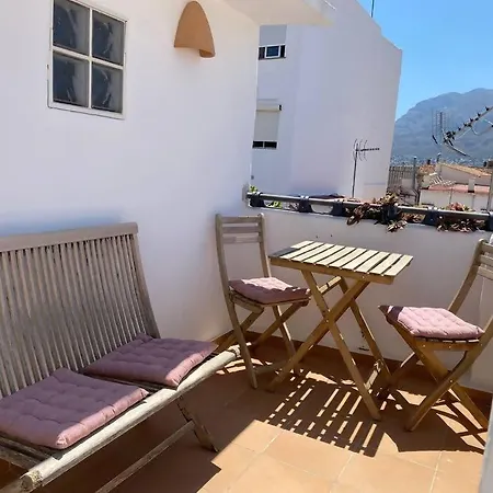 بيت للعطل Casa Junto Al Castillo *