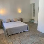 Casa Junto Al Castillo * دينايا